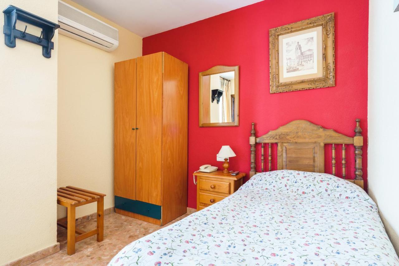 Hotel Arunda I à Ronda Extérieur photo